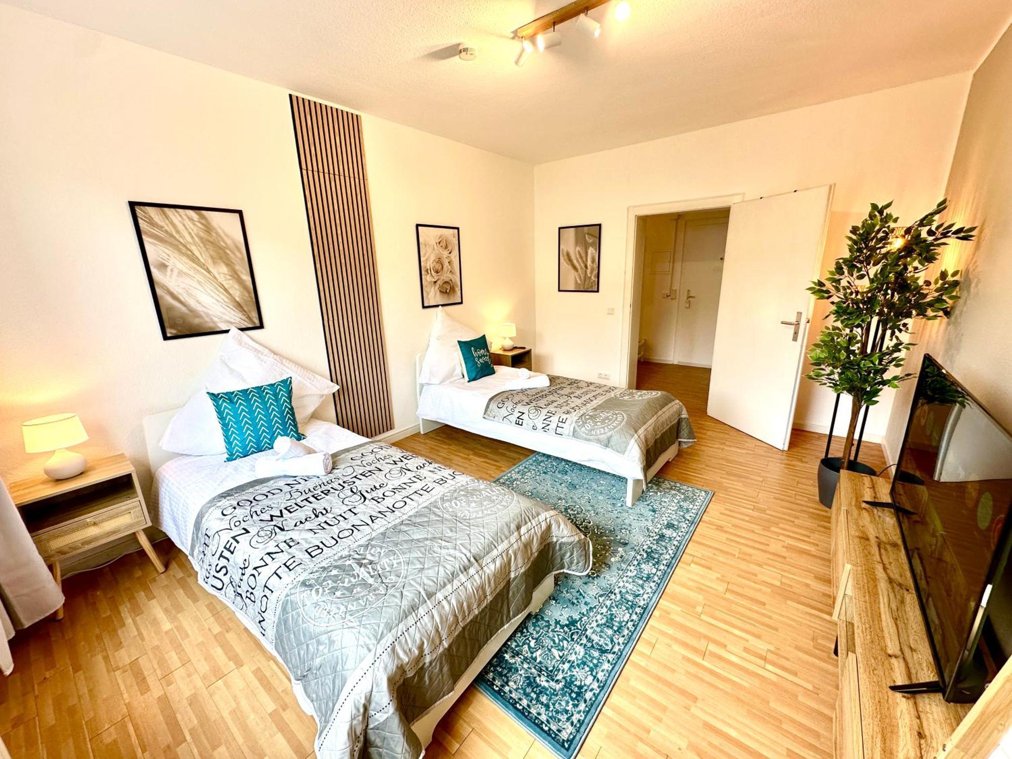 Pempelfort, Zentral, Balkon, Zu Fuß Zur Kö&stadt, Netflix Apartment *